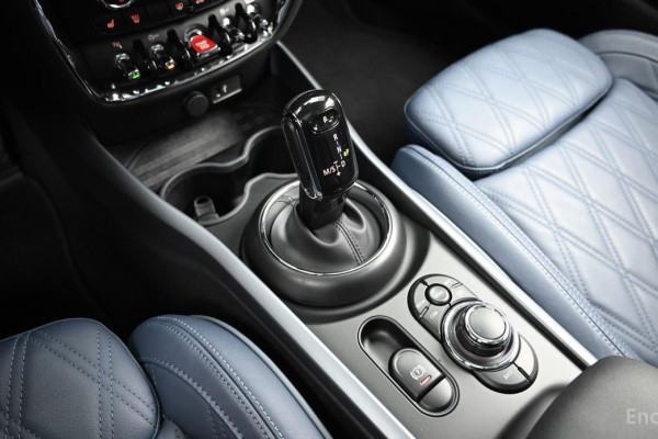 2023 Mini Clubman с пробегом 26 522 км