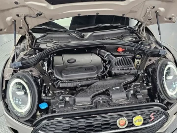 2022 Mini Clubman с пробегом 16 126 км