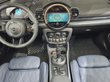 2022 Mini Clubman с пробегом 16 126 км