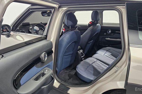 2022 Mini Clubman с пробегом 16 126 км