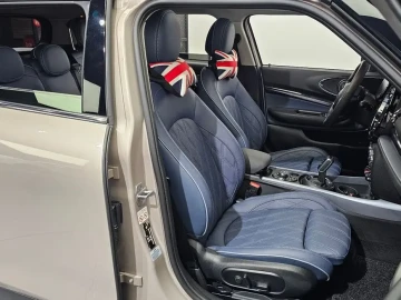 2022 Mini Clubman с пробегом 16 126 км