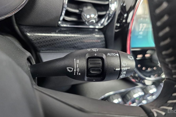 2022 Mini Clubman с пробегом 16 126 км