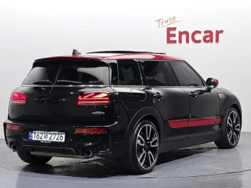 2023 Mini Clubman с пробегом 44 472 км