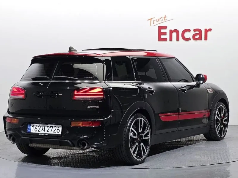 2023 Mini Clubman с пробегом 44 472 км