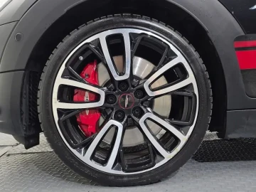 2023 Mini Clubman с пробегом 44 472 км