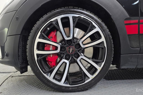 2023 Mini Clubman с пробегом 44 472 км