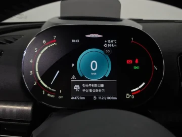 2023 Mini Clubman с пробегом 44 472 км