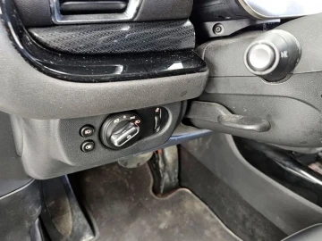 2023 Mini Clubman с пробегом 44 145 км