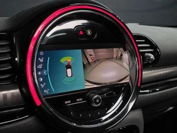 2023 Mini Clubman с пробегом 62 192 км