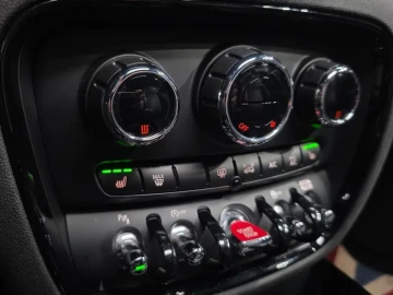 2023 Mini Clubman с пробегом 62 192 км
