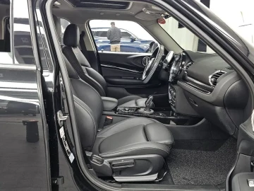 2022 Mini Clubman с пробегом 31 204 км