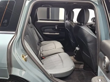 2022 Mini Clubman с пробегом 44 169 км