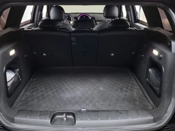 2023 Mini Clubman с пробегом 65 498 км