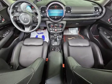 2023 Mini Clubman с пробегом 39 080 км