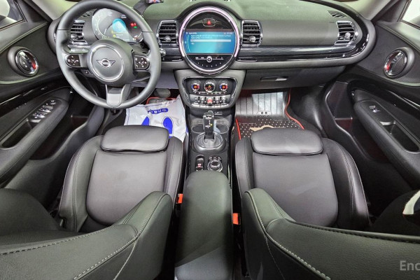 2023 Mini Clubman с пробегом 39 080 км