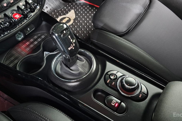 2023 Mini Clubman с пробегом 39 080 км