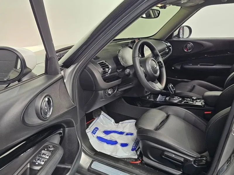 2023 Mini Clubman с пробегом 39 080 км