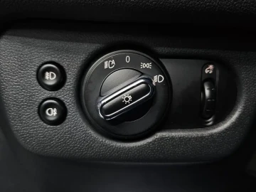 2023 Mini Clubman с пробегом 39 080 км
