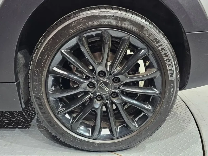 2023 Mini Clubman с пробегом 39 080 км