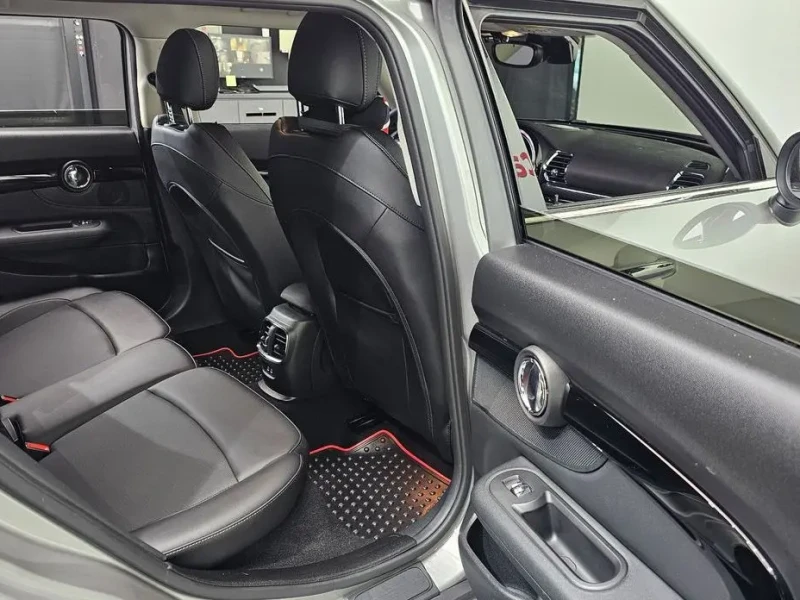2023 Mini Clubman с пробегом 39 080 км
