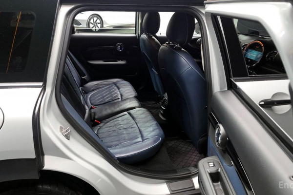 2022 Mini Clubman с пробегом 24 073 км