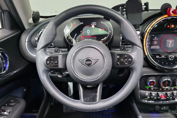 2023 Mini Clubman с пробегом 29 637 км