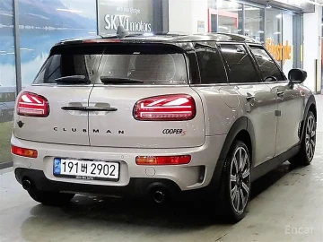 2022 Mini Clubman с пробегом 40 107 км