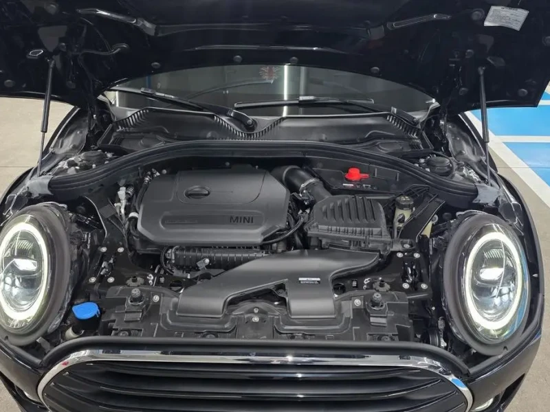 2023 Mini Clubman с пробегом 42 374 км