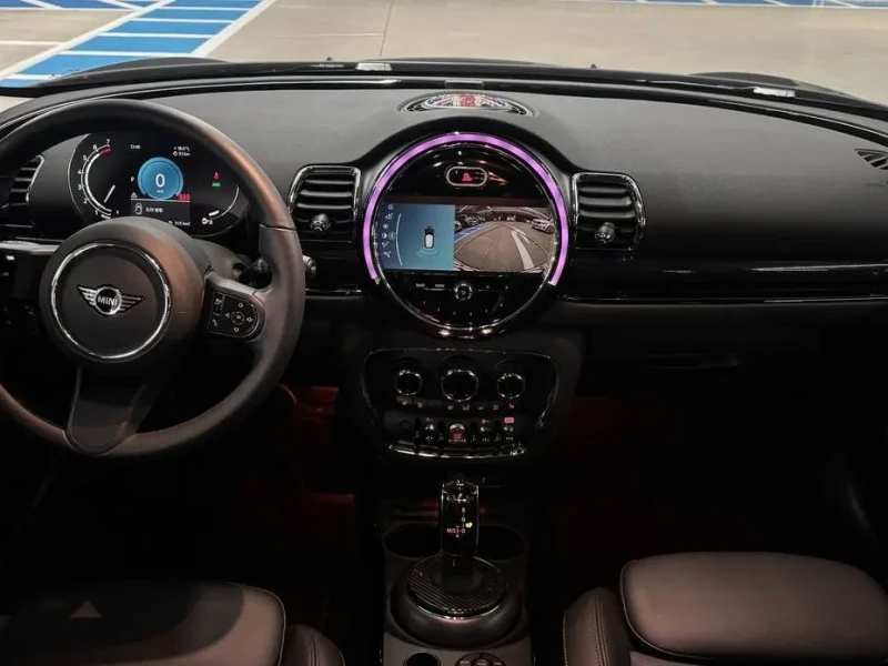2023 Mini Clubman с пробегом 42 374 км