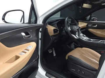 2022 Hyundai Santa Fe с пробегом 49 328 км