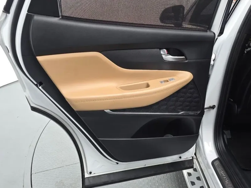 2022 Hyundai Santa Fe с пробегом 49 328 км