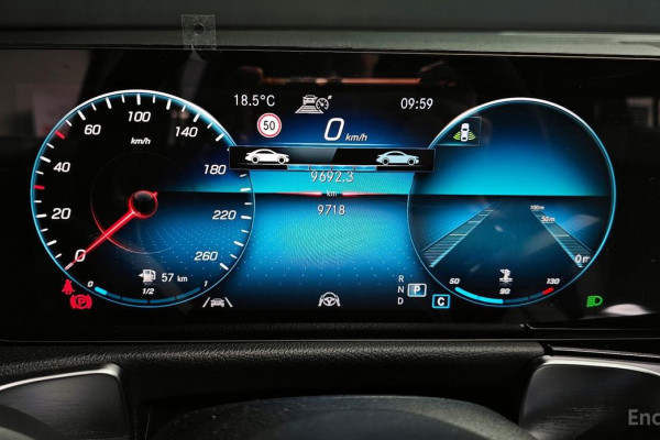 2023 Mercedes-Benz GLB с пробегом 9 718 км