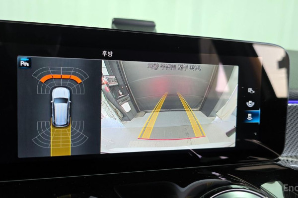 2023 Mercedes-Benz GLB с пробегом 21 073 км