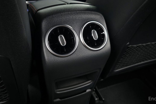 2023 Mercedes-Benz GLB с пробегом 21 073 км