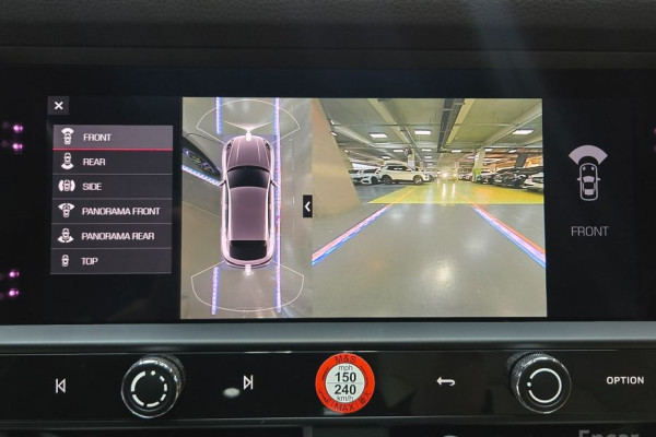 2022 Porsche Macan с пробегом 39 800 км