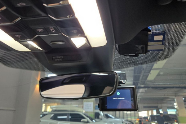 2022 Porsche Macan с пробегом 39 800 км