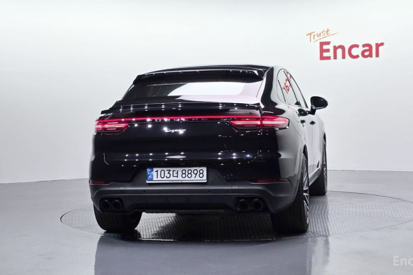 2022 Porsche Cayenne с пробегом 52 812 км