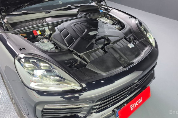 2022 Porsche Cayenne с пробегом 52 812 км