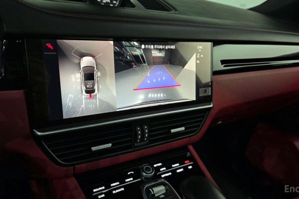 2022 Porsche Cayenne с пробегом 52 812 км