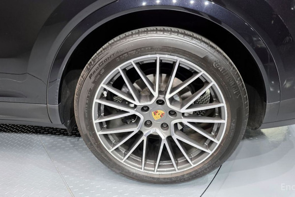 2022 Porsche Cayenne с пробегом 52 812 км