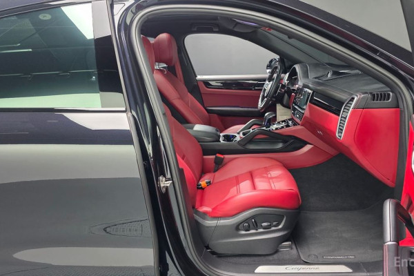 2022 Porsche Cayenne с пробегом 52 812 км