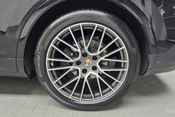 2023 Porsche Cayenne с пробегом 43 302 км