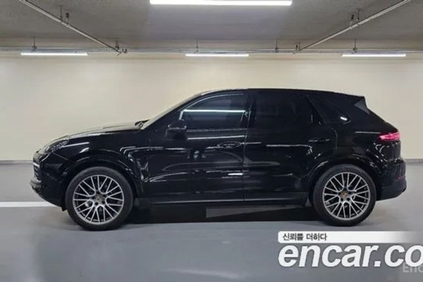 2022 Porsche Cayenne с пробегом 59 500 км