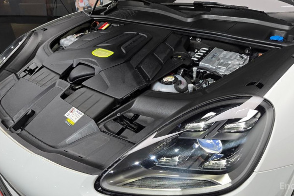 2023 Porsche Cayenne с пробегом 52 624 км