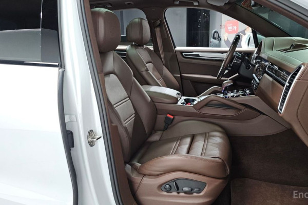2022 Porsche Cayenne с пробегом 55 766 км