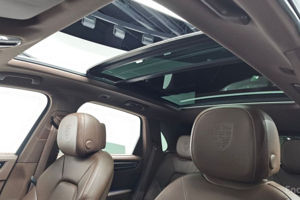 2022 Porsche Cayenne с пробегом 55 766 км