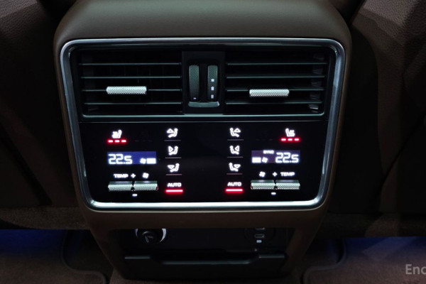 2022 Porsche Cayenne с пробегом 55 766 км