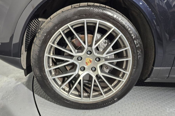 2022 Porsche Cayenne с пробегом 50 226 км