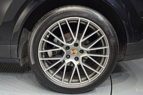 2022 Porsche Cayenne с пробегом 50 226 км