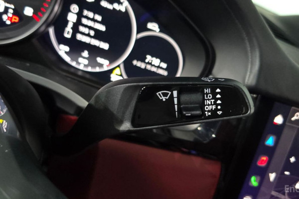 2022 Porsche Cayenne с пробегом 50 226 км